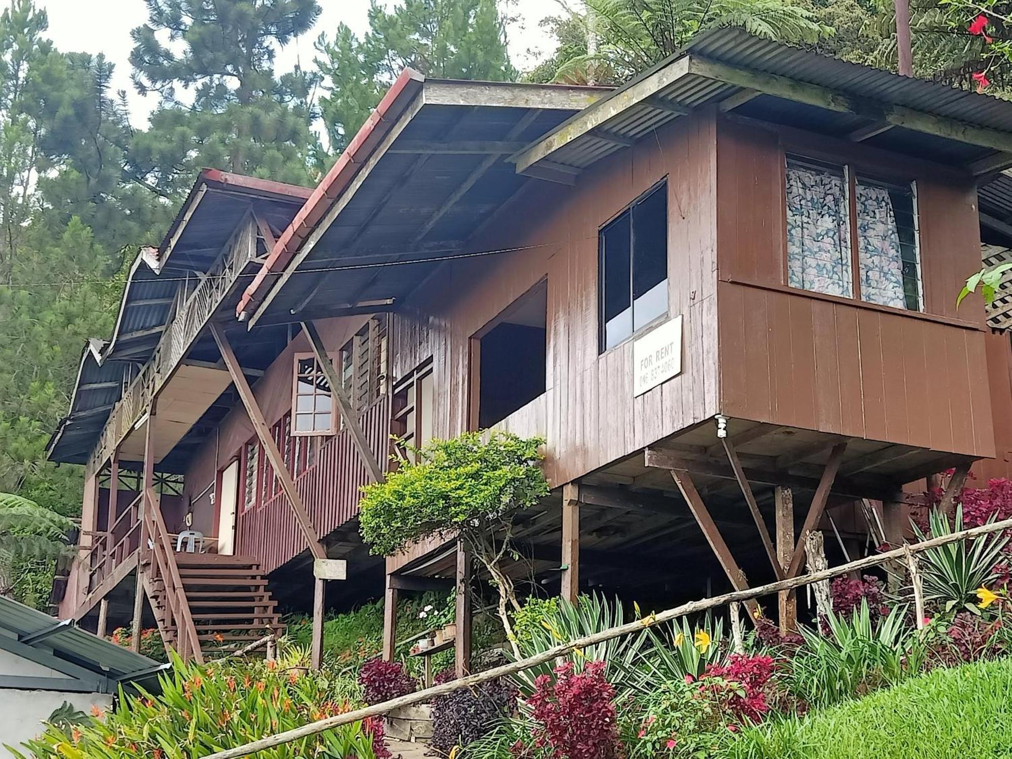 Oyo Home 90430 Mountain Resthouse Ranau Ngoại thất bức ảnh